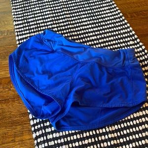 Lululemon Shorts, size 4, royal blue